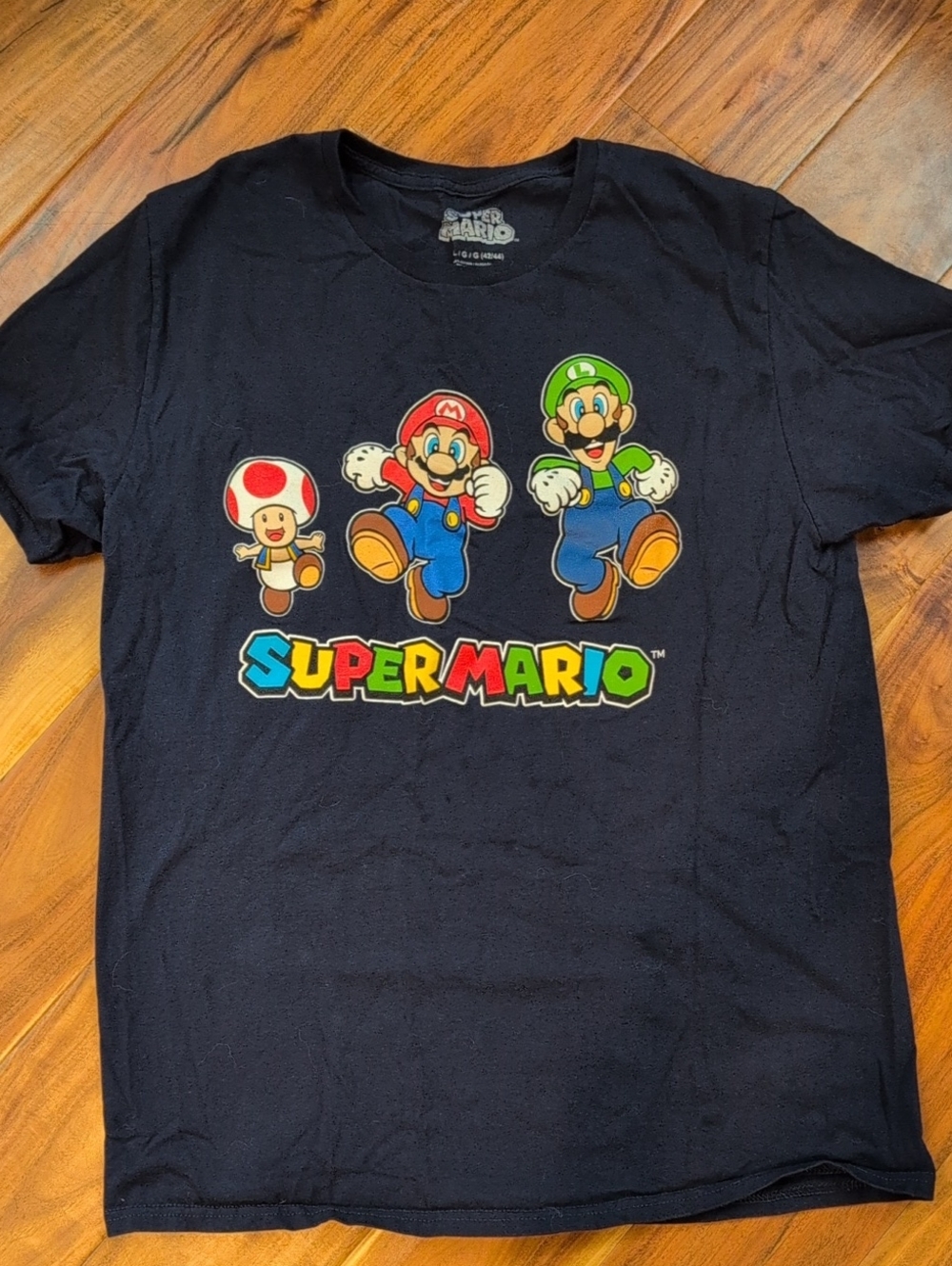 Super Mario Men's Black Graphic T-Shirt - Nintendo